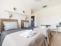 Skyhotel Prague Hotel berhampiran Lapangan Terbang Václav Havel