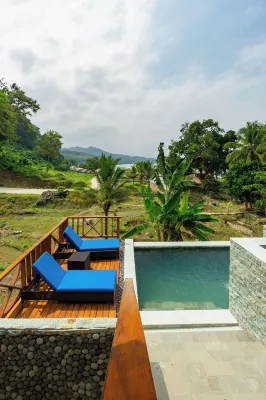 Ketapang Resort - con vistas al mar