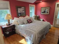 Direct Waterfront -Charming 3-BR house with AC, fitness room in Old Saybrook - Kuntosalit