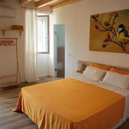 Barzy Urban Country House