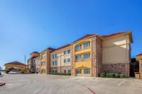 La Quinta Inn & Suites by Wyndham Floresville