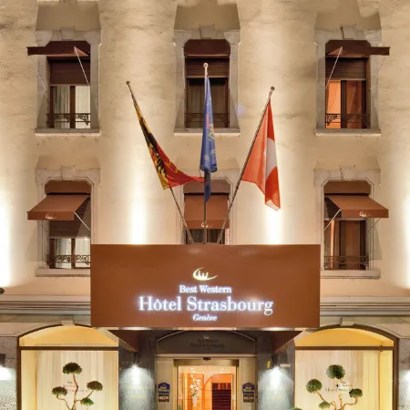 Hôtel Le Square Отели рядом с достопримечательностью «Железнодорожный вокзал Корнавин»