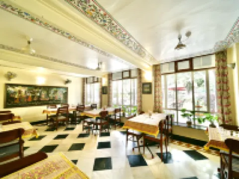 Hotel Arya Niwas Hotels in Jaipur