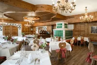 IMLAUER Hotel Schloss Pichlarn - breakfast