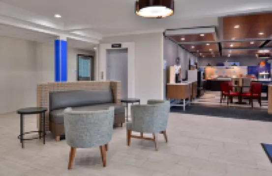 Holiday Inn Express & Suites NORTH KANSAS CITY by IHG