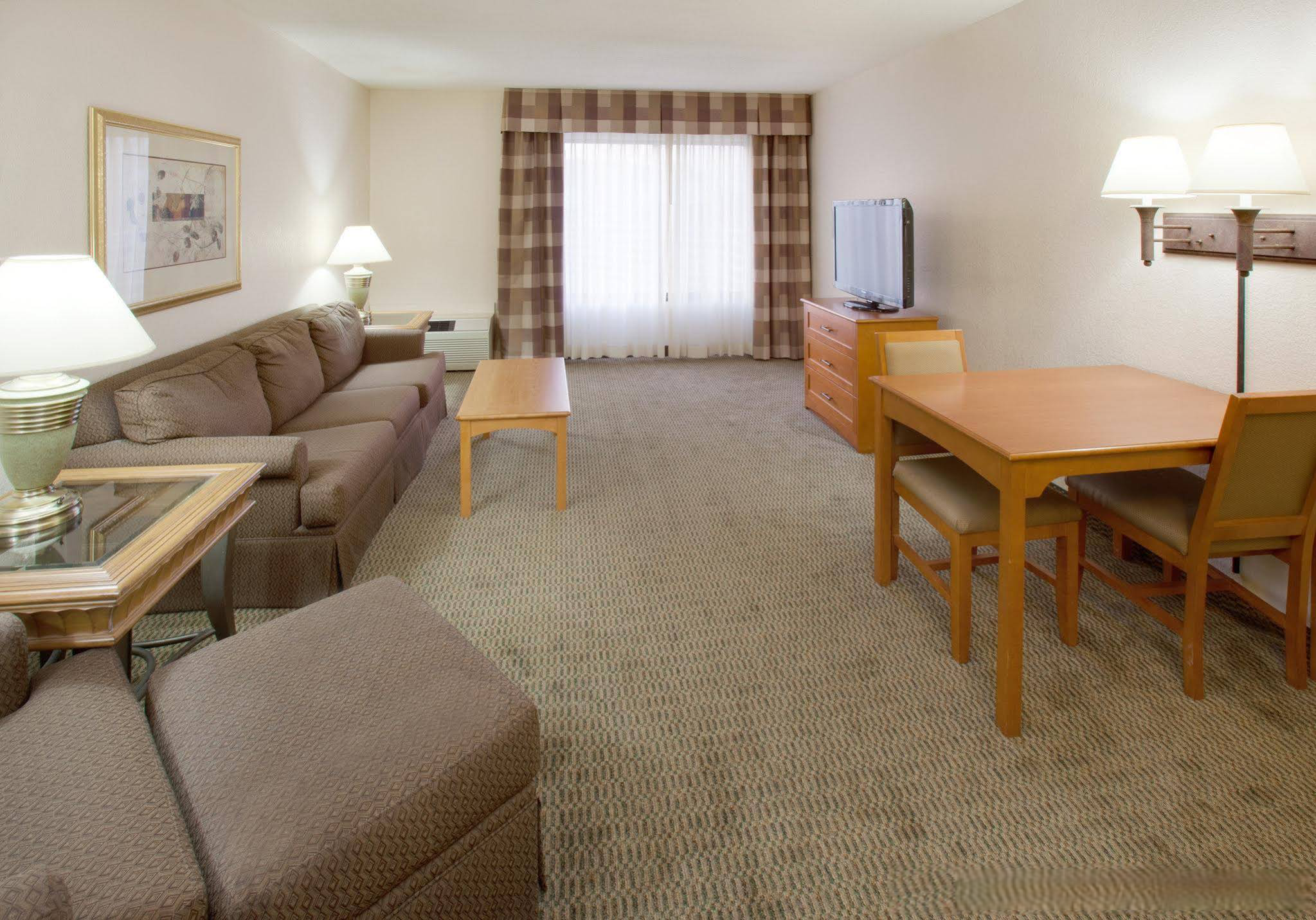 Radisson Hotel & Conference Center Coralville - Iowa City