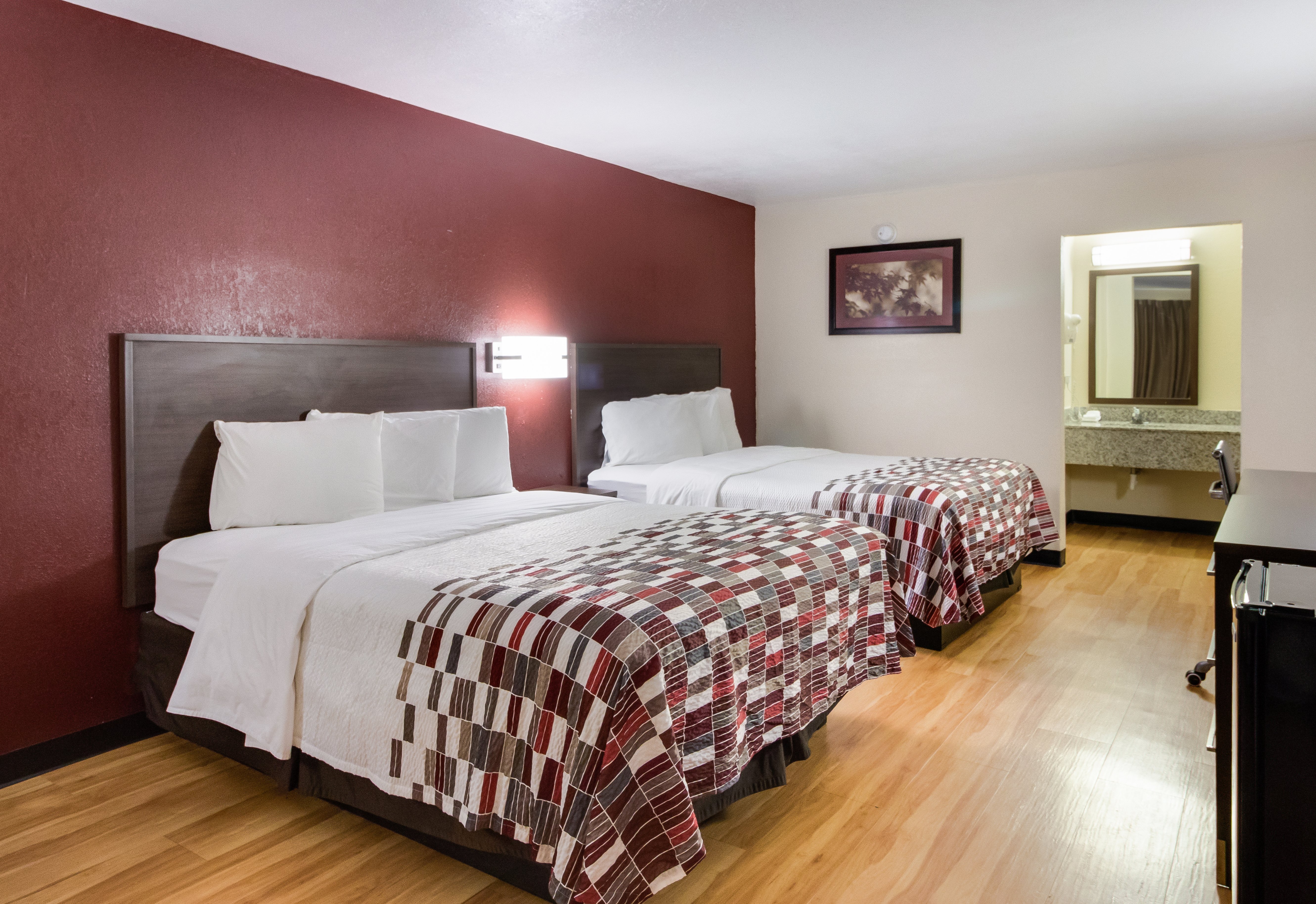 Red Roof Inn & Suites Commerce - Athens