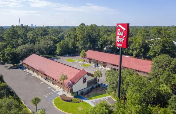 塔拉哈西-大學紅頂酒店