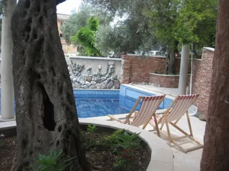 Levantin Inn Room N6 Park View