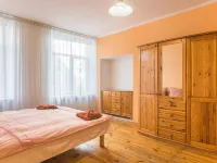 Riga Old City - 4 Bedroom Apartment - Homestays