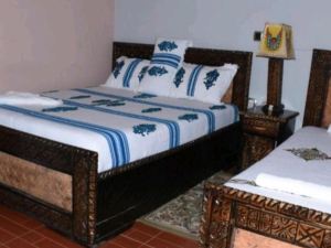 Villa Sanaya in Hikkaduwa, for 10 Guests, 5 Bedrooms, 5 Bathrooms