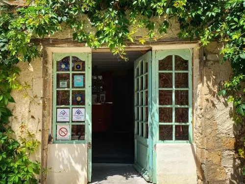 樂多邁納聖讓酒店