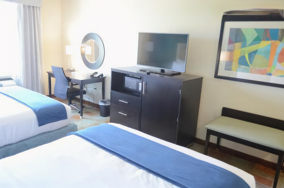 Holiday Inn Express & Suites Houston Northwest-Brookhollow, an Ihg Hotel