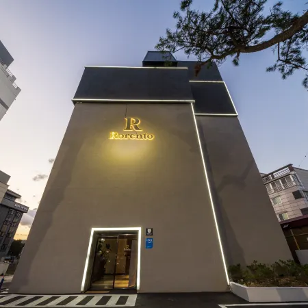 Ulsan Jinha Hotel Lorento Отели рядом с достопримечательностью «Пляж Джинха»