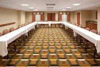 Holiday Inn Express & Suites Loveland Hotels in Windsor