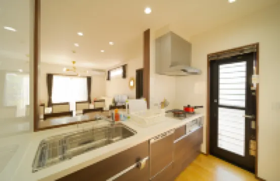 Maple House Hotels near Mizuki