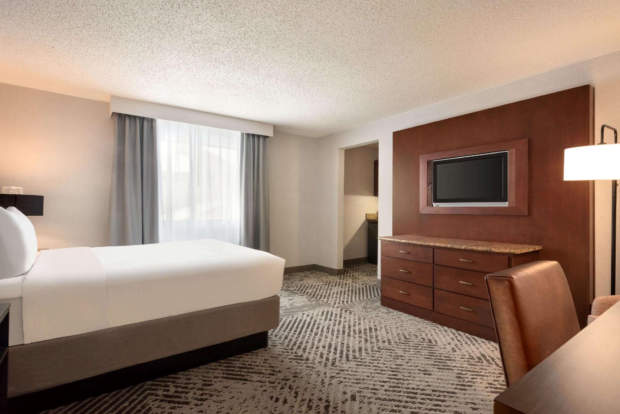 Ramada by Wyndham South Bend