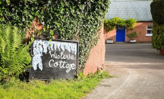 2 Bedroom Cottage Wisteria Cottage in Ballyconnell