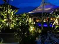 Journeyhub Phuket Patong