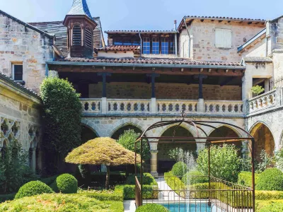 Hôtel Mercure Figeac Viguier du Roy Château de Lacapelle-Marival 주변 호텔