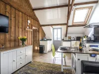 Ashgrove Farm - 1 Bedroom Apartment - Llawhaden Hotele w: Narberth