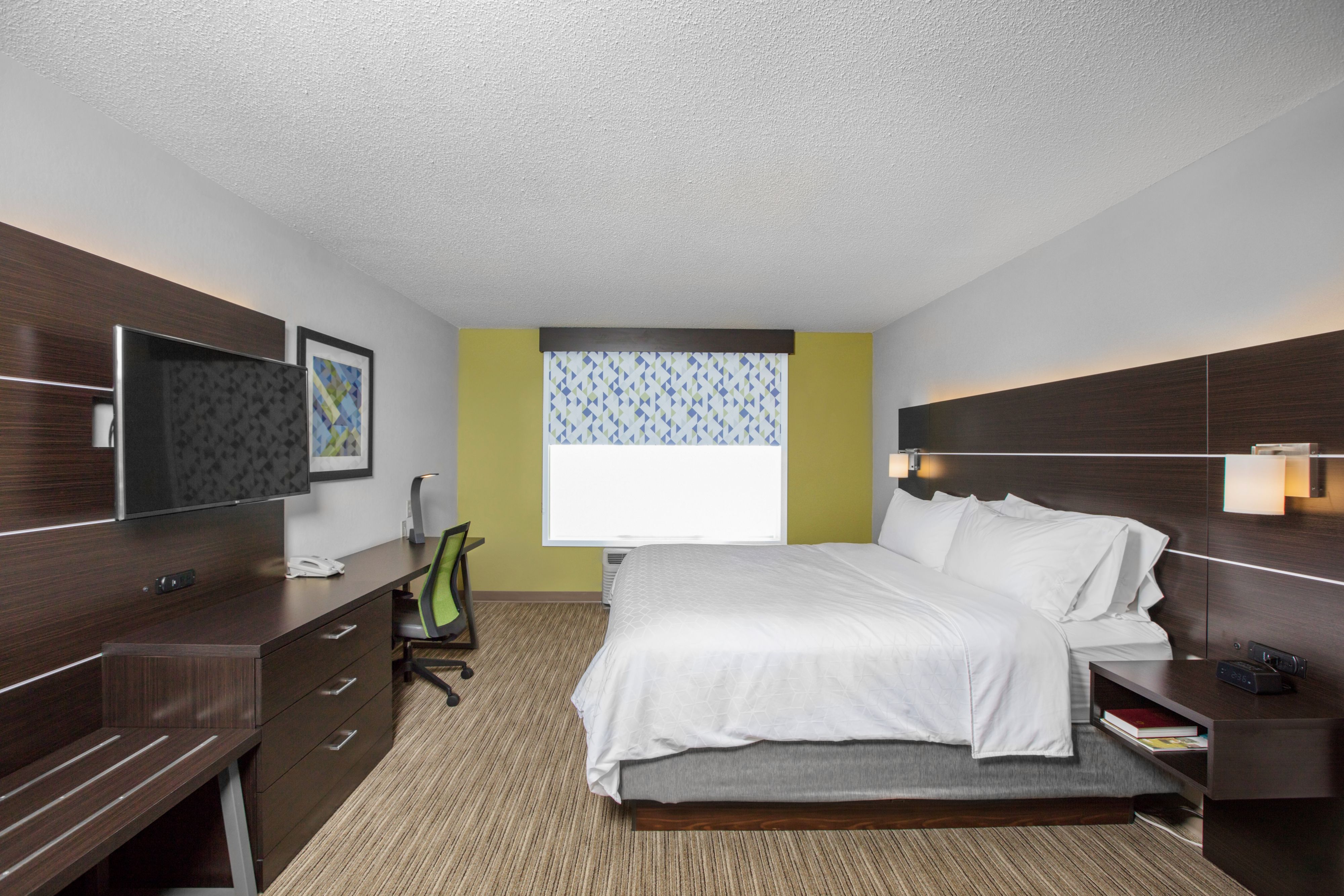 Holiday Inn Express Hotel & Suites Altoona-Des Moines, an Ihg Hotel