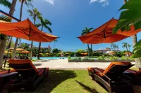DoubleTree by Hilton Naha Shuri Castle - Pool