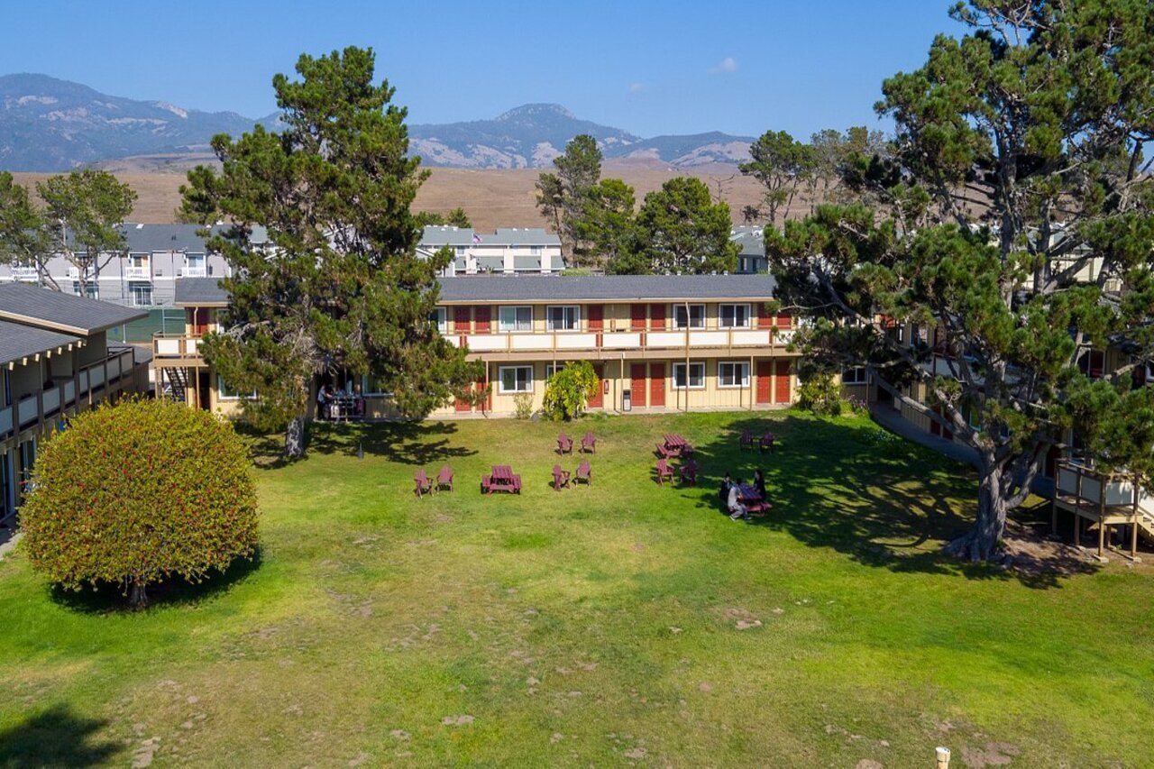 Silver Surf Motel San Simeon