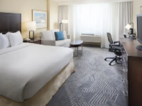 ダブルツリー バイ ヒルトン ロサンゼルス - コマース コマースのホテル