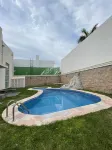 14) Comfortable Suite for 2 People