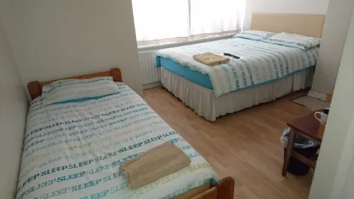 Family Room Sleeps 3 with 1 Double and 1 Single Bed Ground Floor Private Shower