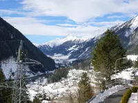 Holzl