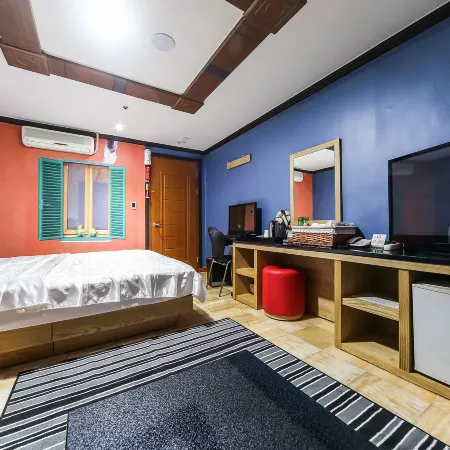 Changwon Sangnam-Dong Cello