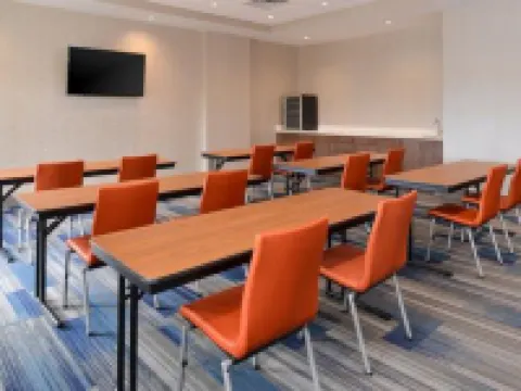 Holiday Inn Express & Suites GAINESVILLE - LAKE LANIER AREA by IHG Hotels in Gainesville