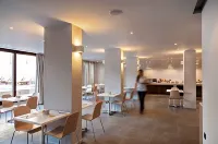 Kriti Hotel - พร้อมระเบียง