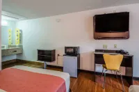Motel 6 Troutville, VA