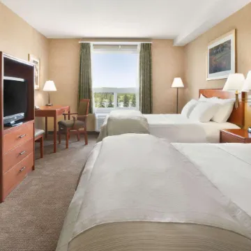 Days Inn & Suites by Wyndham Cochrane