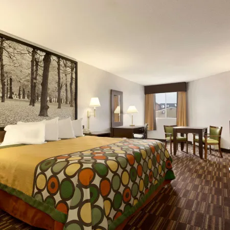 Riverdale Inn