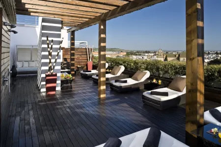 Hotel Colón Gran Meliá - the Leading Hotels of the World