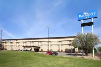 Baymont by Wyndham Sioux Falls Near West 41st Street Hotels in Sioux Falls