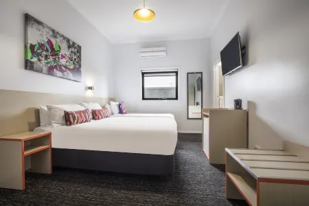 Nightcap at Ashley Hotel Отели рядом с достопримечательностью «Река Марибирнонг»