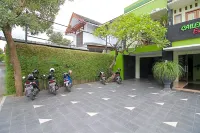 RedDoorz Plus @ Taman Siswa 2 Hotels in Kecamatan Mergangsan