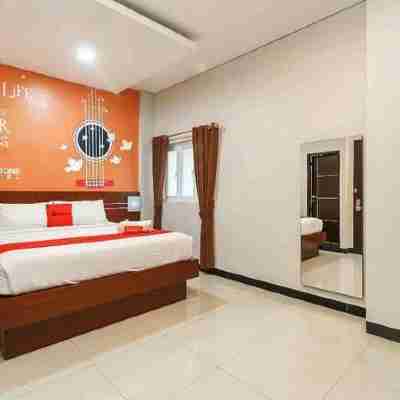 Jav Front One Hotel Lahat Rooms