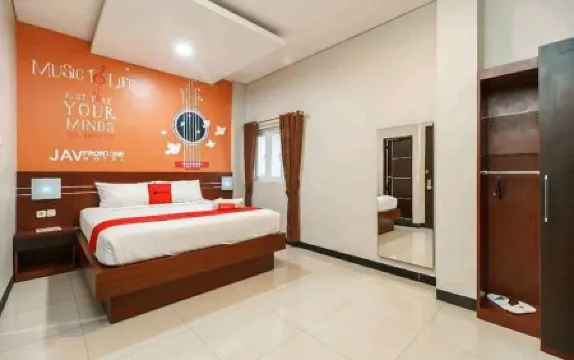 Jav Front One Hotel Lahat