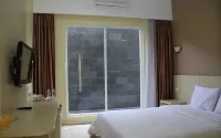 Mandala Hotel Hotels in Neglasari