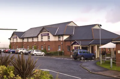 Premier Inn Greenock فنادق في جرينوك