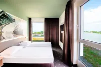 B&B HOTEL Wilhelmshaven - parking