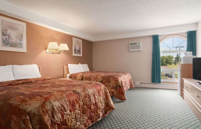 Travelodge by Wyndham Edmonton Airport