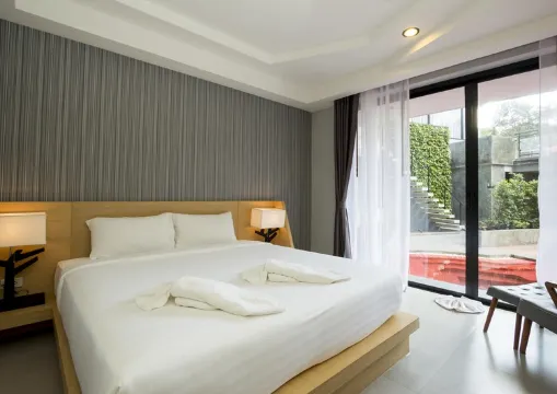 ห้องติดสระน้ำ