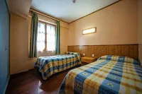 Hotel Hipic - parking